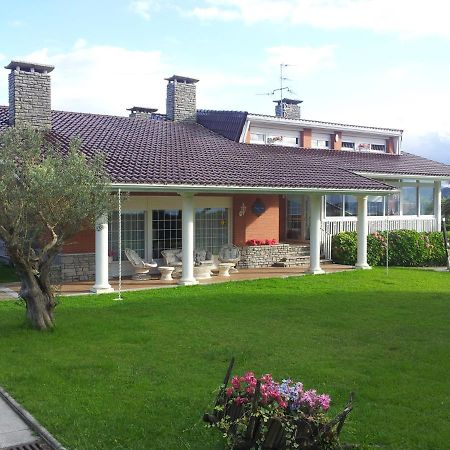 El Tejado De Santa Ana Guest House Barrika Luaran gambar